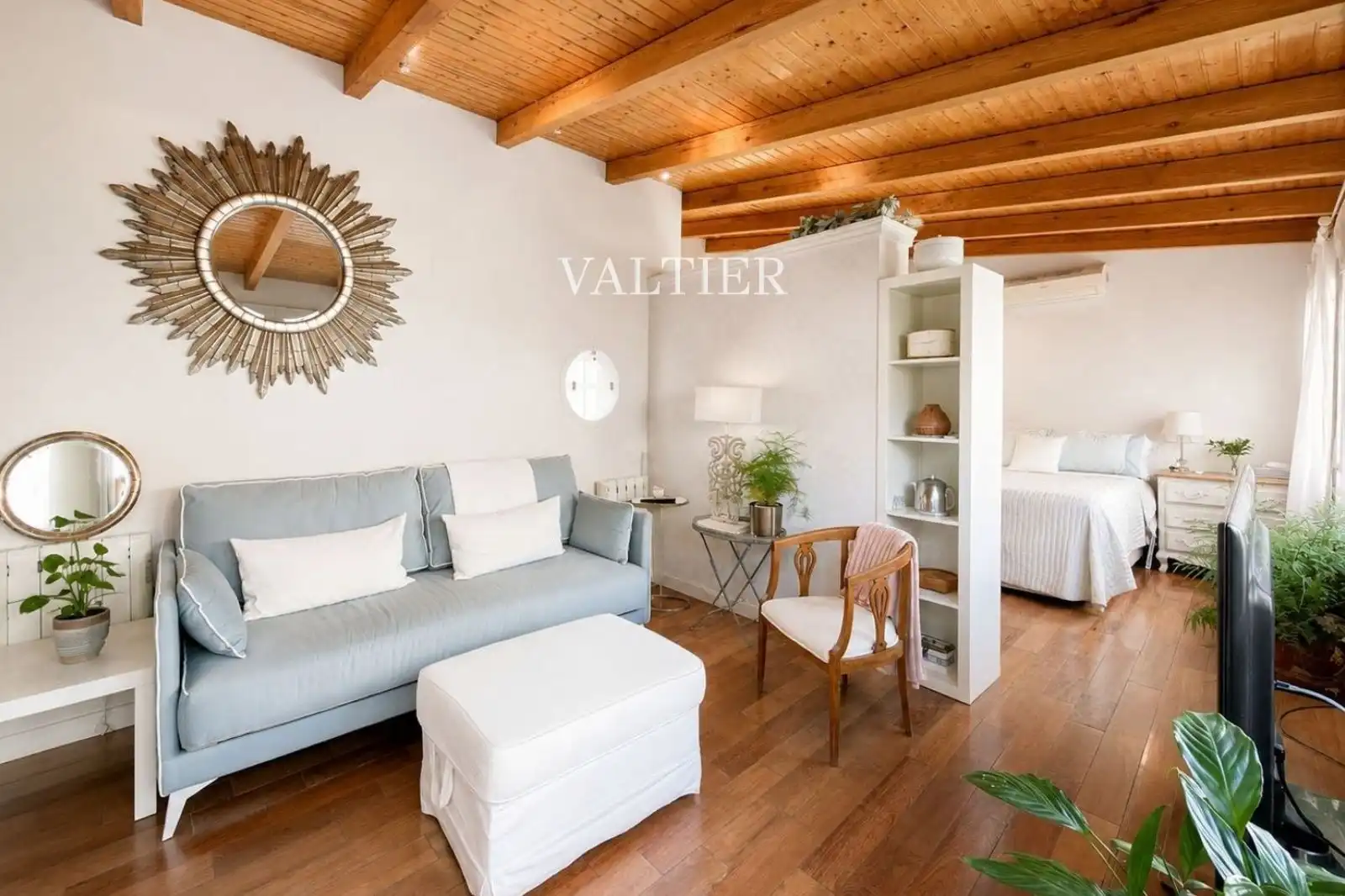 Sala de estar de Ático de alquiler en Madrid con Aire acondicionado, Terraza y Amueblado