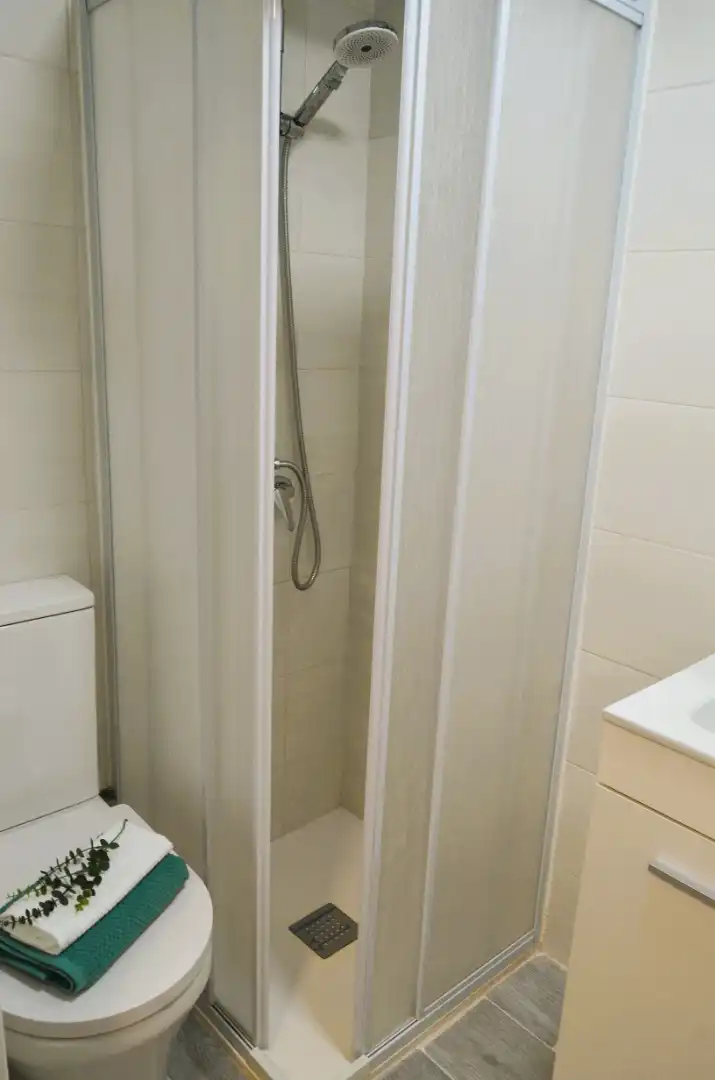 Bathroom of Flat for sale in Málaga