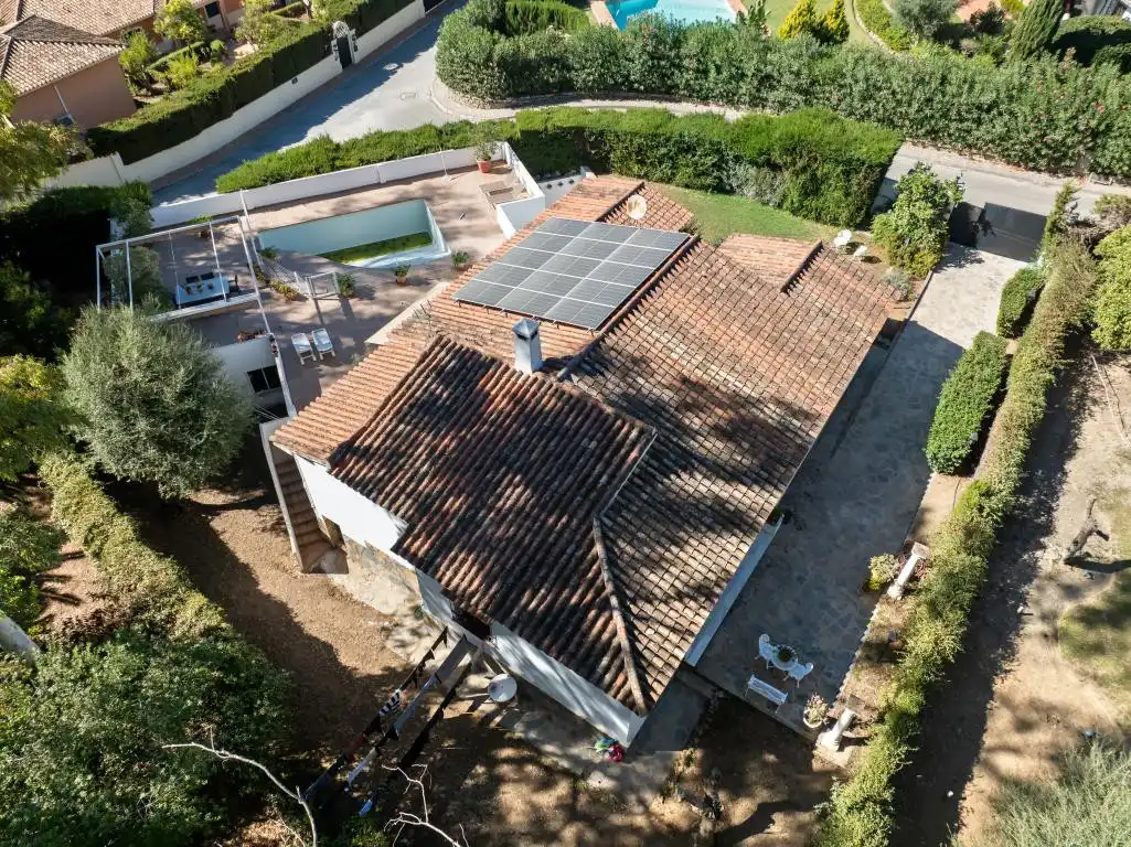 Vista exterior de Casa o chalet en venta en Marbella con Aire acondicionado, Jardín privado y Terraza