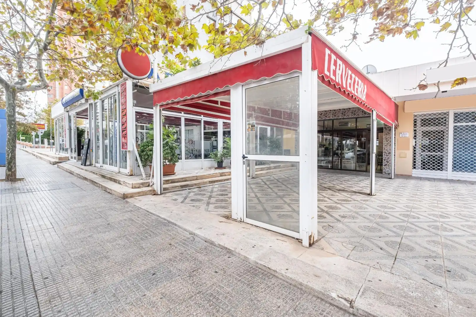 Gewerbefläche zum Verkauf in Juzgados - Plaza de Toros