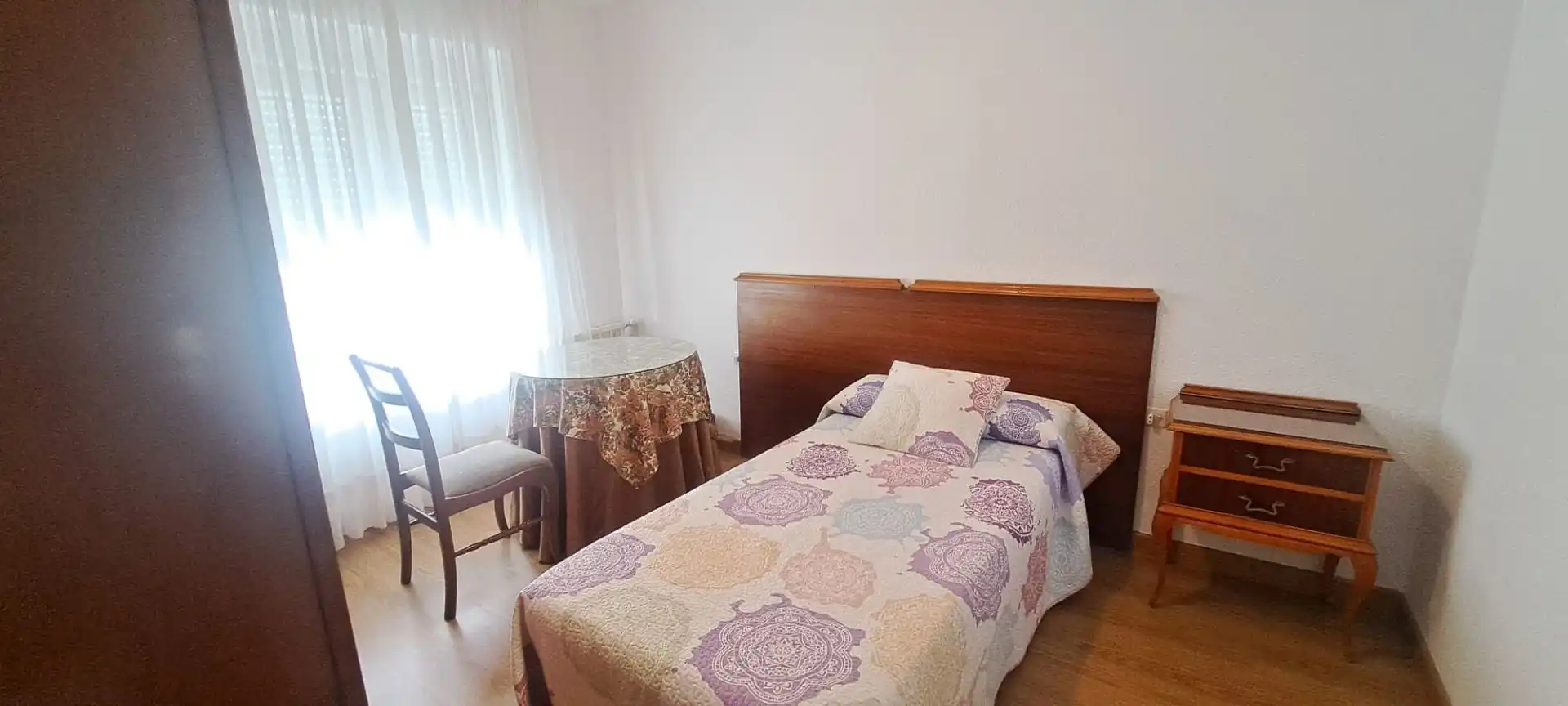 Piso de alquiler en DEAN CASTOR ROBLEDO, 8, Sur