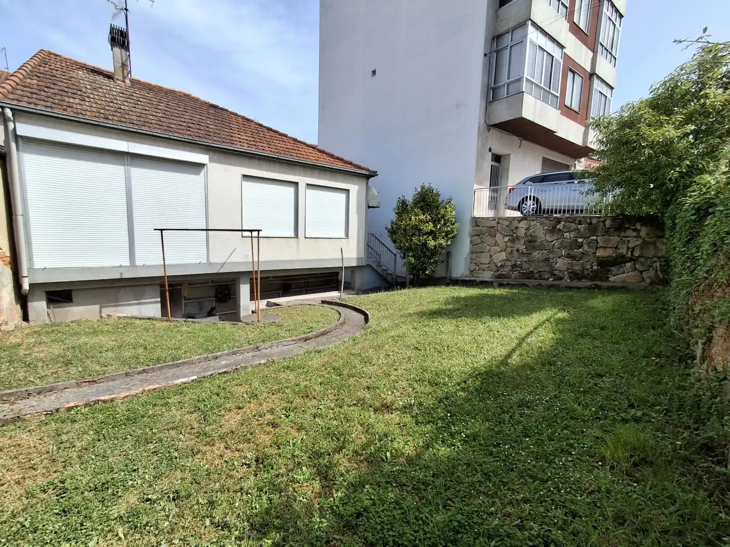 Vista exterior de Casa o xalet en venda en Ourense Capital  amb Moblat