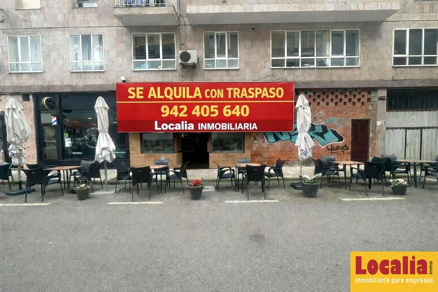 Local commercial à louer à Los Corrales de Buelna