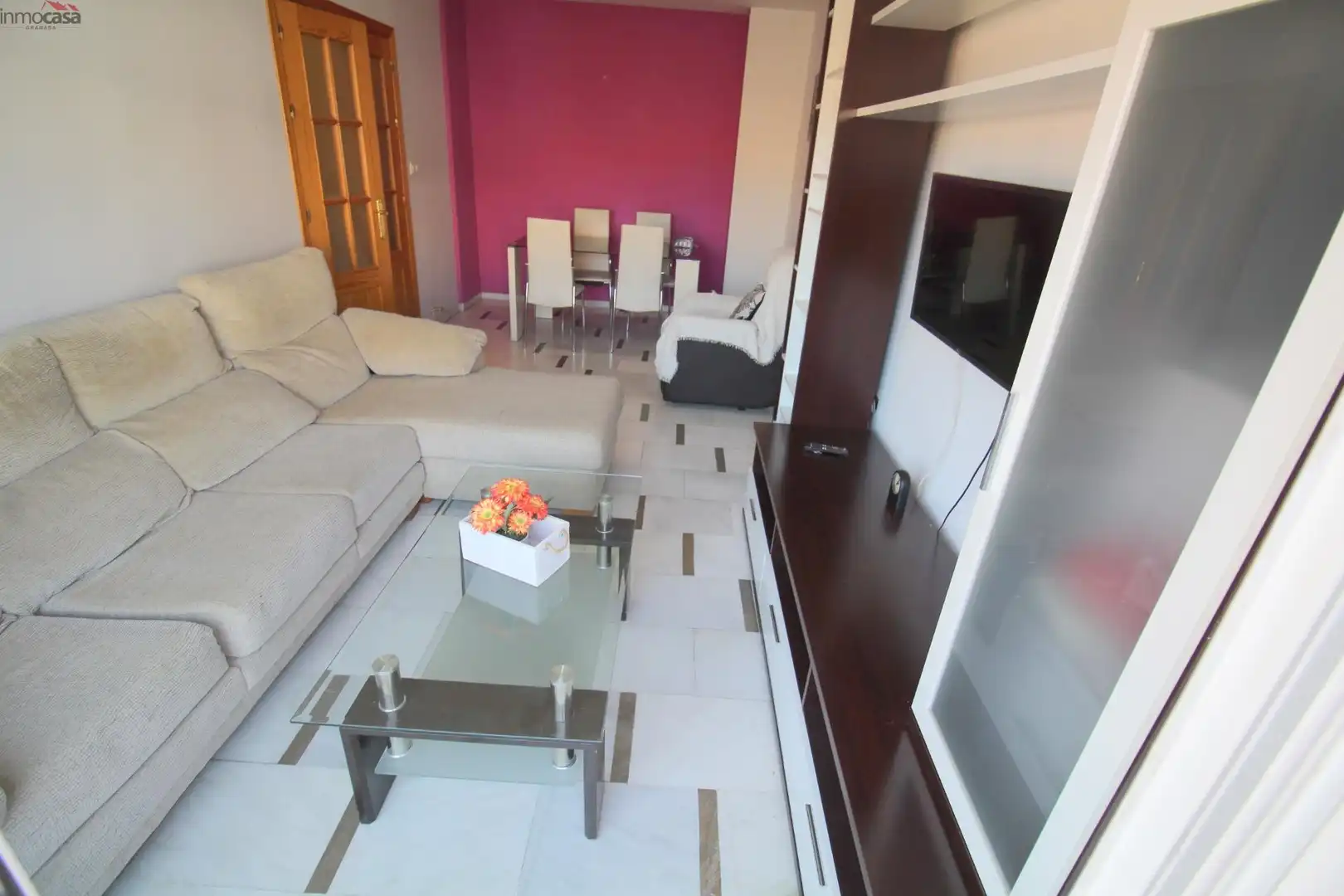 Sala de estar de Piso de alquiler en Armilla con Aire acondicionado, Jardín privado y Amueblado
