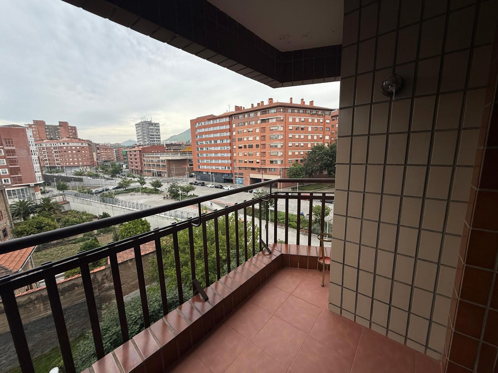Bedroom of Flat for sale in Bilbao   with Parquet flooring, Storage room and Furnished