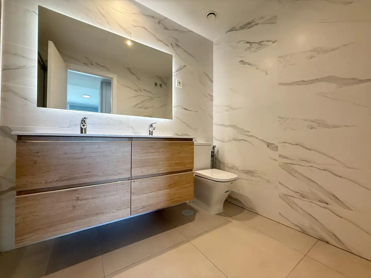 Baño de Piso de alquiler en Madrid