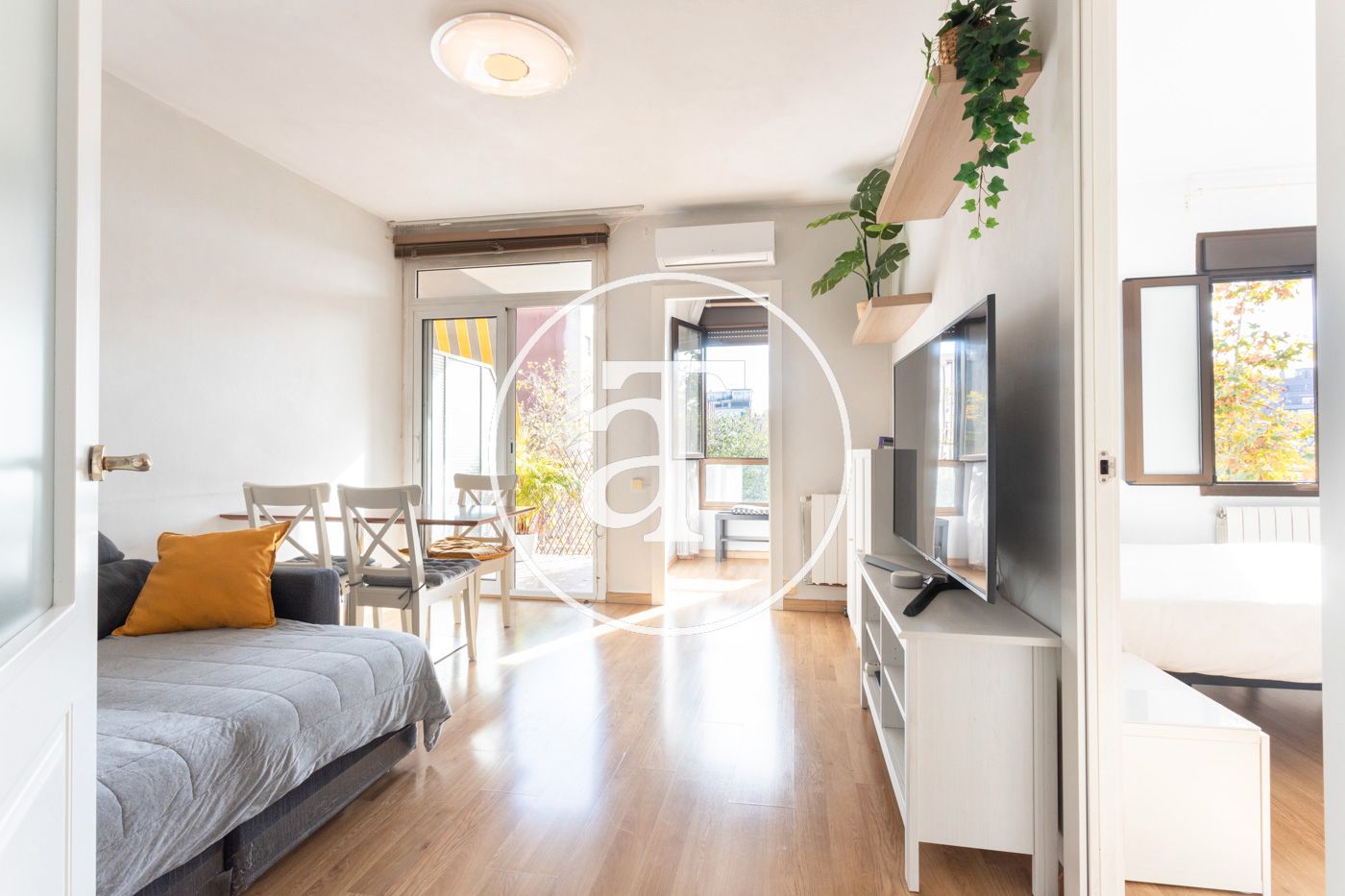 Living room of Flat to rent in  Barcelona Capital  with Air Conditioner, Heating and Furnished