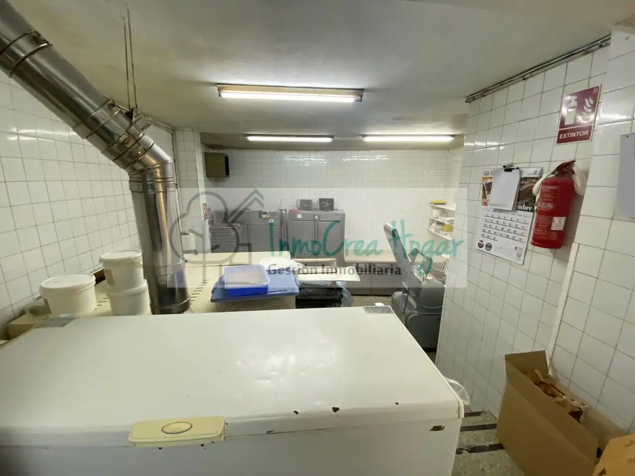 Local en traspaso en Vigo  con Aire acondicionado y Amueblado