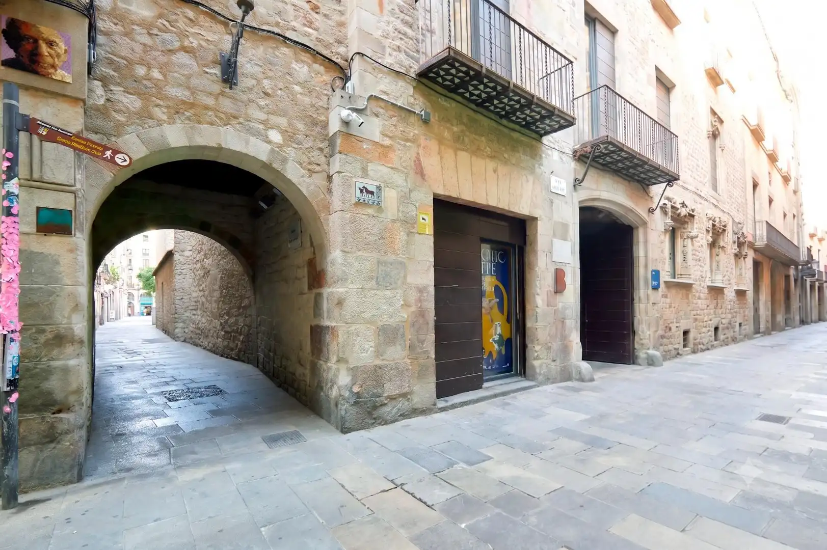 Exterior view of Attic for sale in Barcelona  with Air Conditioner, Heating and Terrace