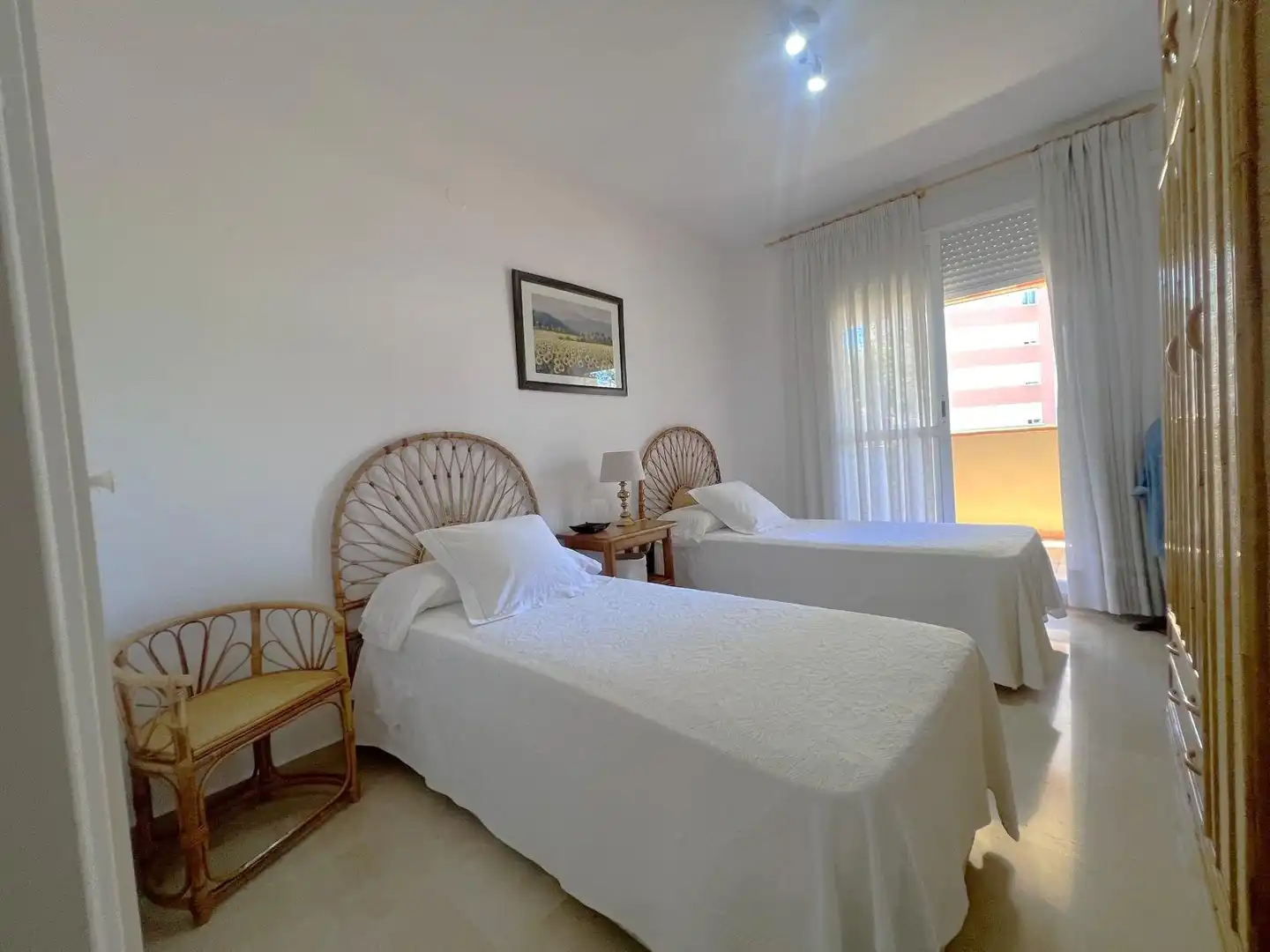 Habitación de Piso en venta en Fuengirola con Aire acondicionado, Jardín privado y Terraza
