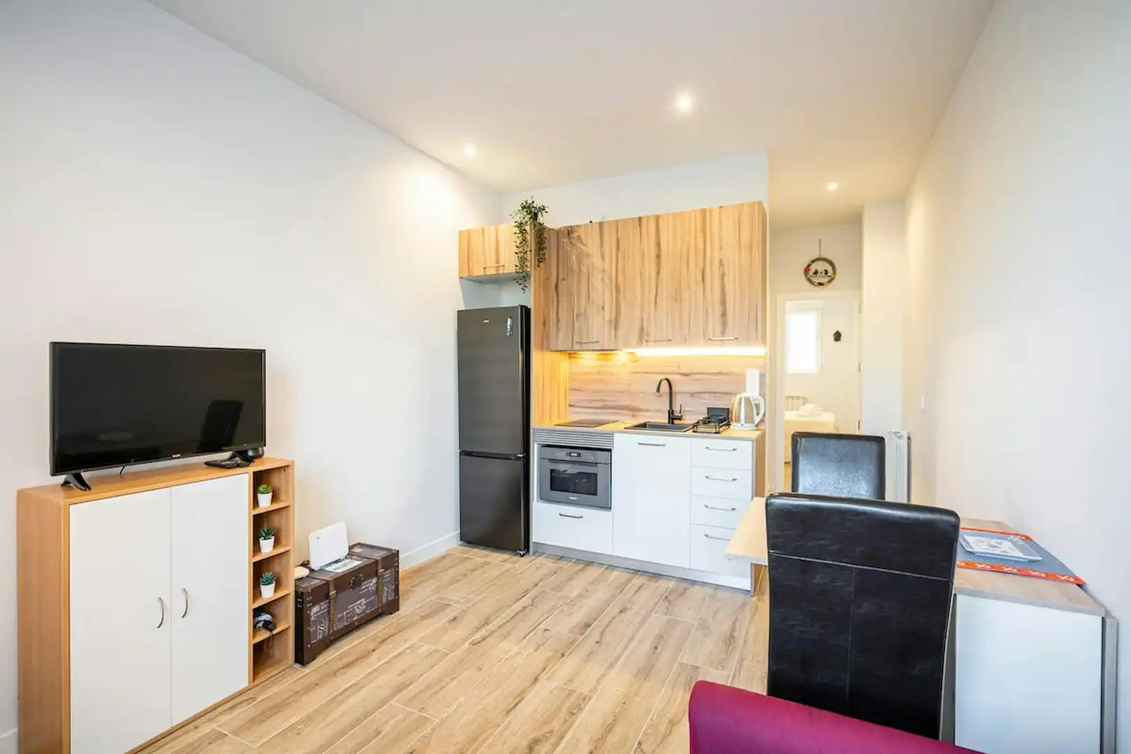 Kitchen of Flat for rent in Madrid  with Air Conditioner, Furnished and Washing machine