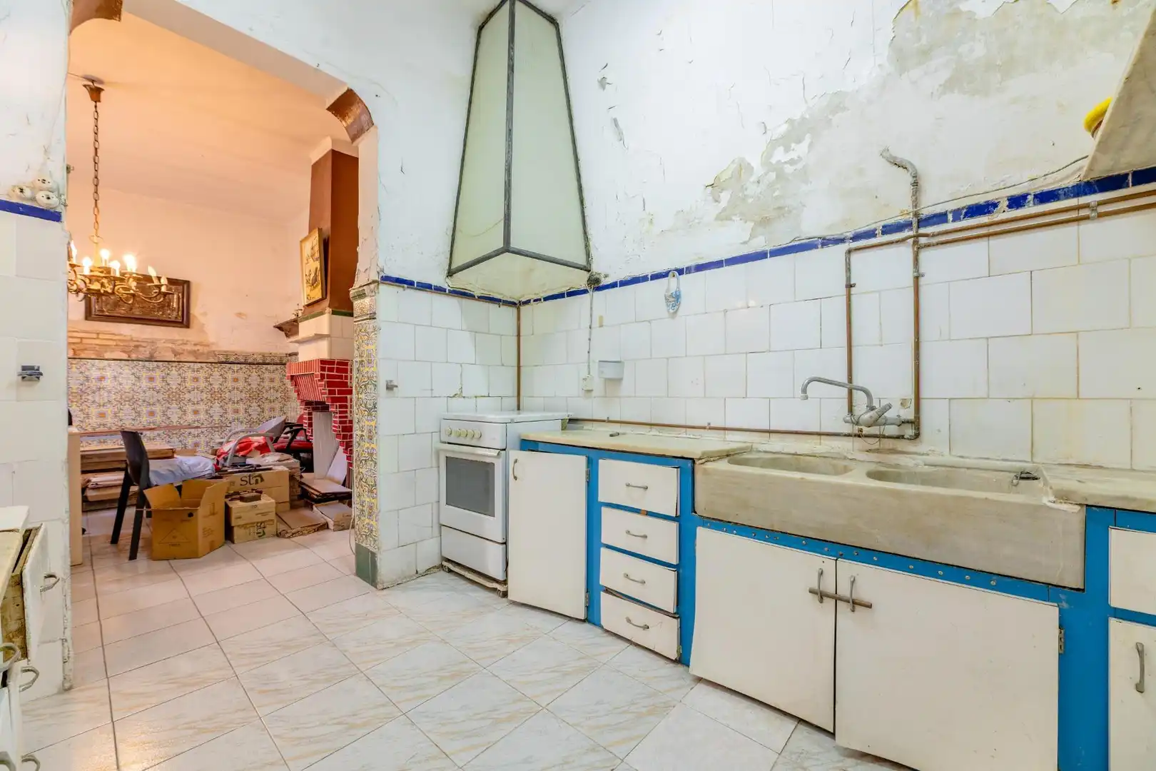 Cuina de Casa o xalet en venda en Valencia amb Jardí privat i Terrassa