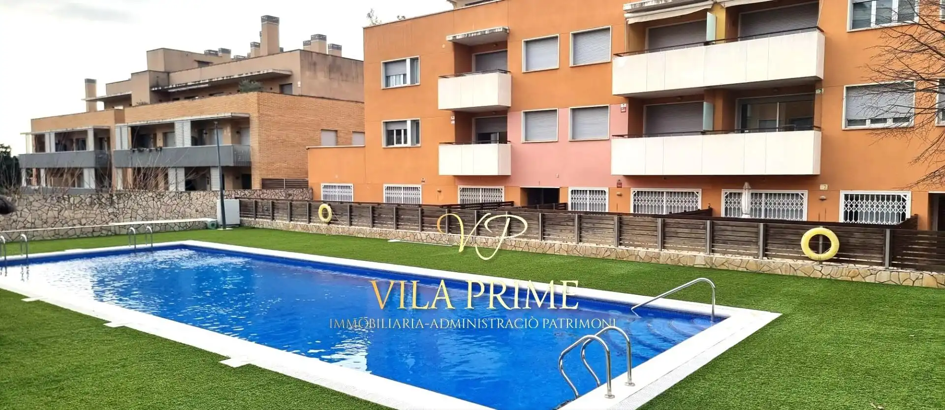 Piscina de Dúplex en venda en Sant Feliu de Guíxols amb Aire condicionat, Calefacció i Jardí privat