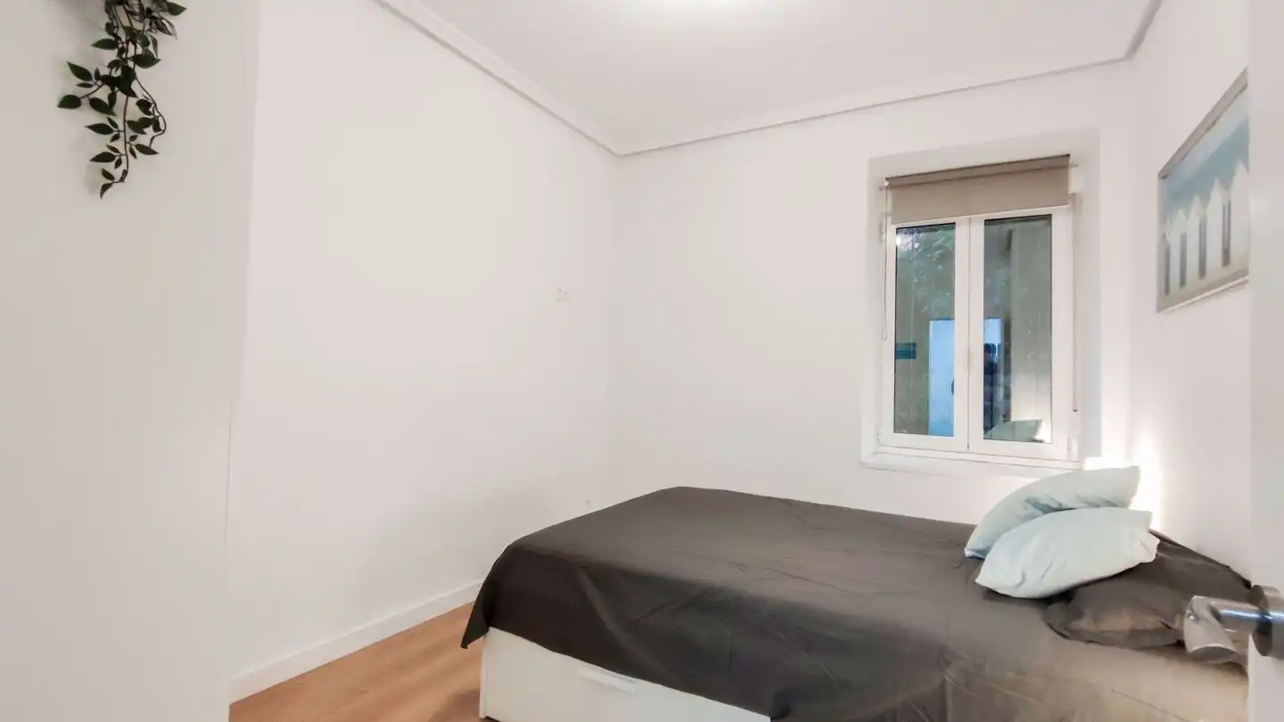 Bedroom of Flat for rent in Donostia - San Sebastián   with Heating