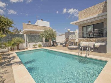 Villa avec piscine à vendre à Casco urbano