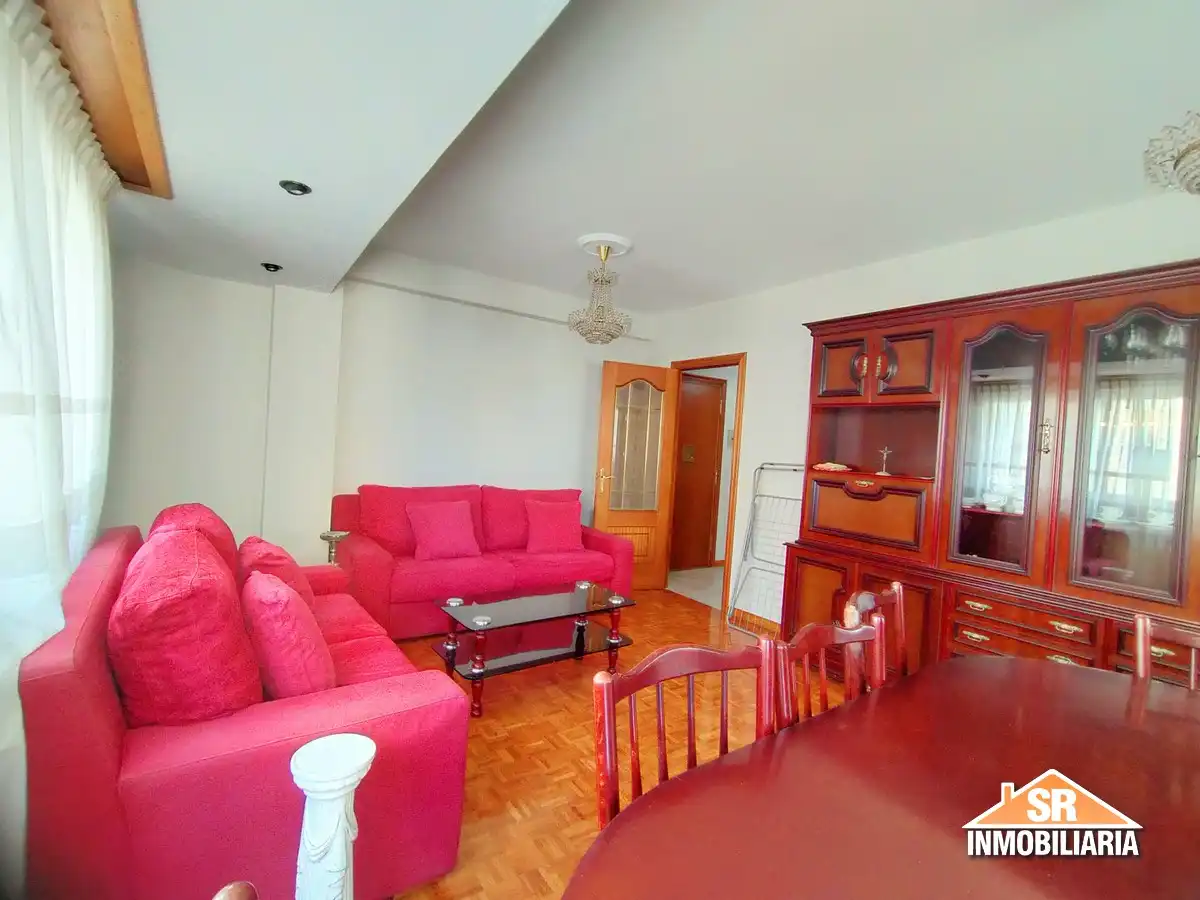 Living room of Flat for rent in A Coruña Capital   with Heating, Parquet flooring and Furnished