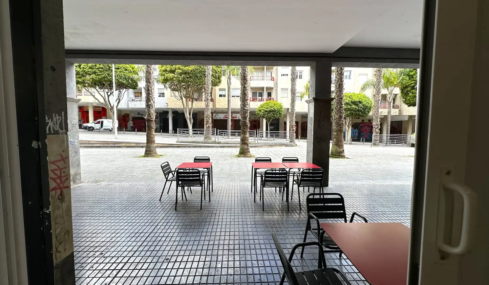 Local en traspaso en San Cristóbal de la Laguna con Aire acondicionado, Terraza y Amueblado
