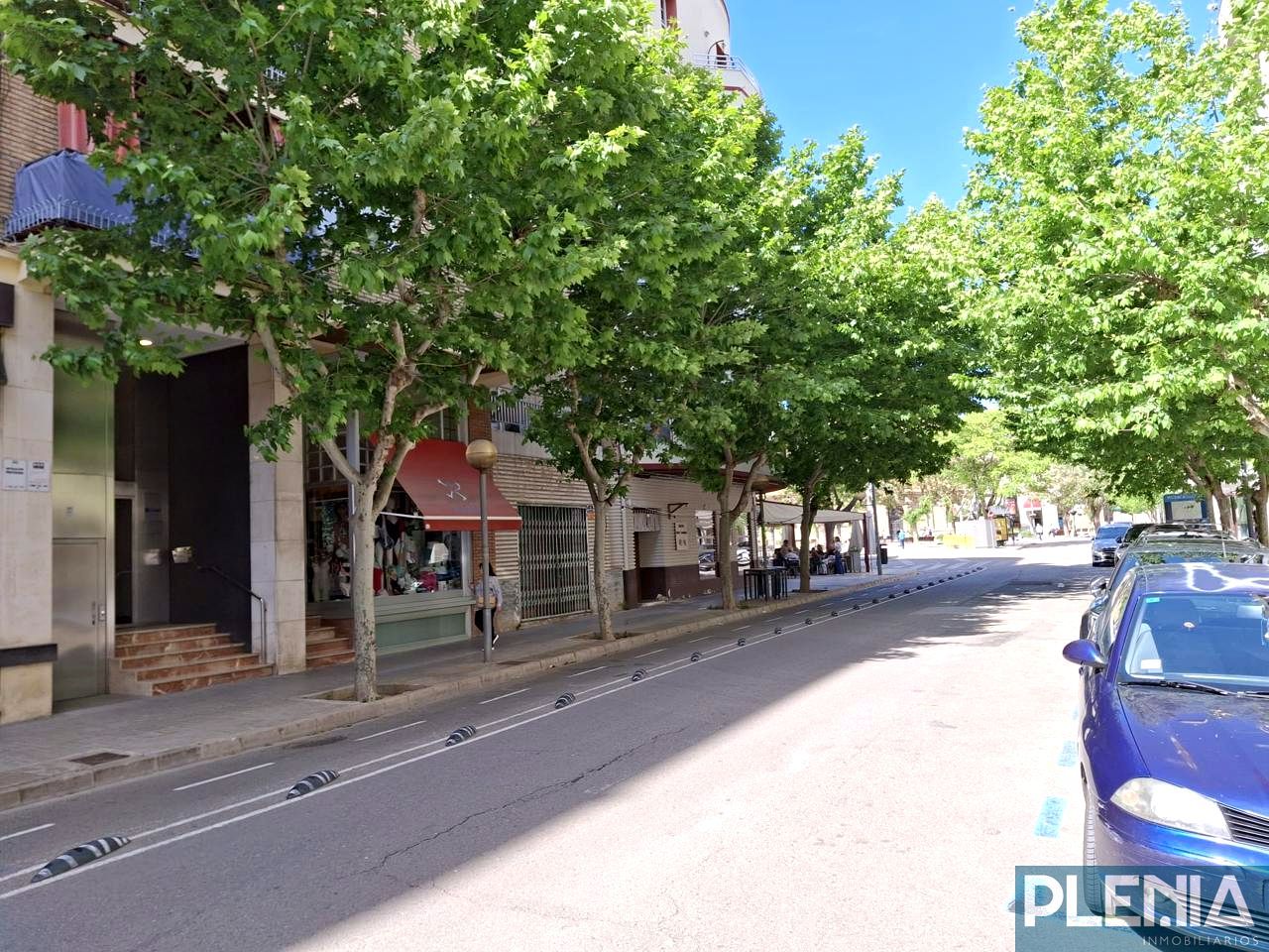 Vista exterior de Pis de lloguer en  Huesca Capital amb Terrassa