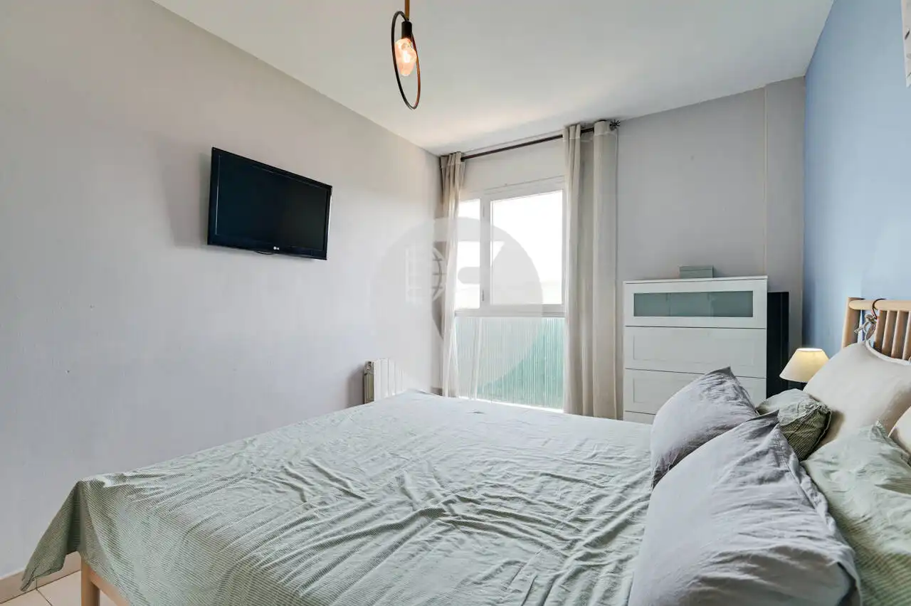 Bedroom of Attic for sale in Mollet del Vallès  with Air Conditioner, Heating and Balcony