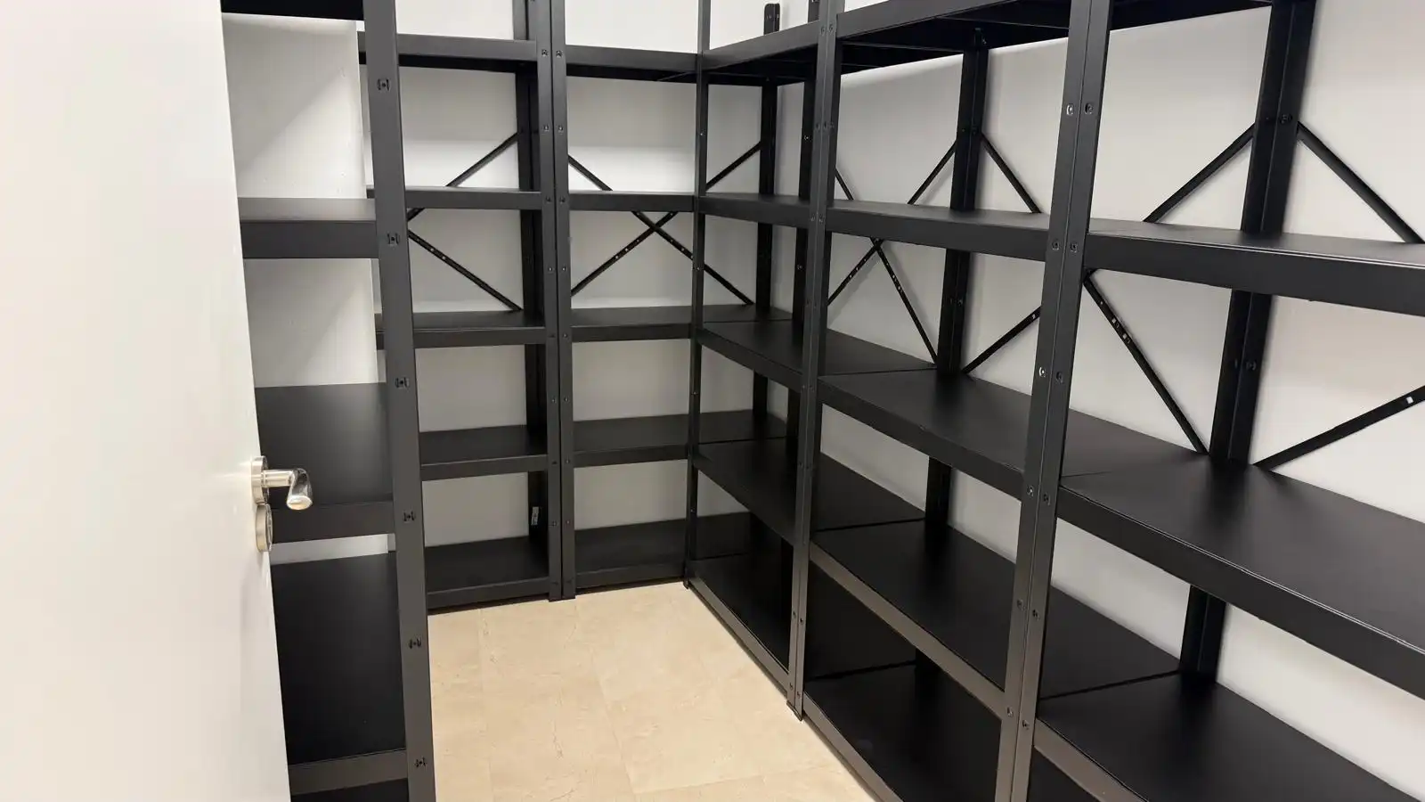 Büro zur Miete in Barcelona mit Klimaanlage, Heizung und Möbliert