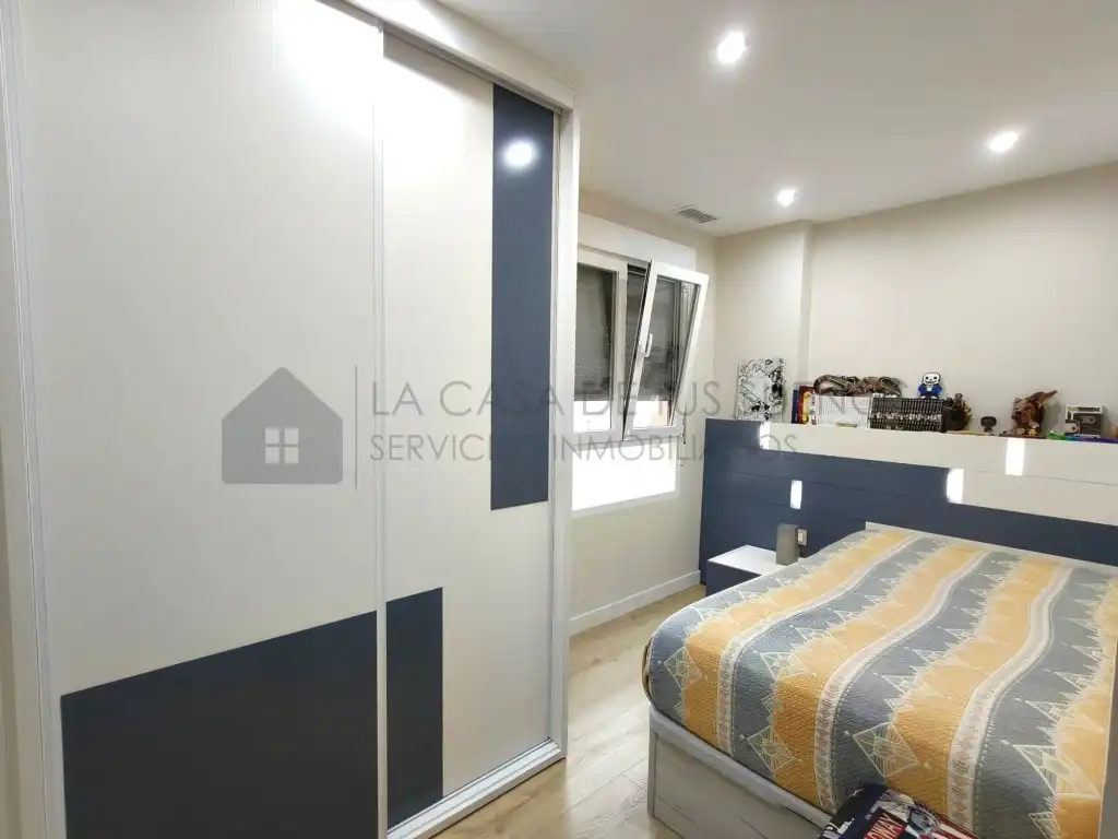 Flat for sale in Avenida Madrid De, Petrer