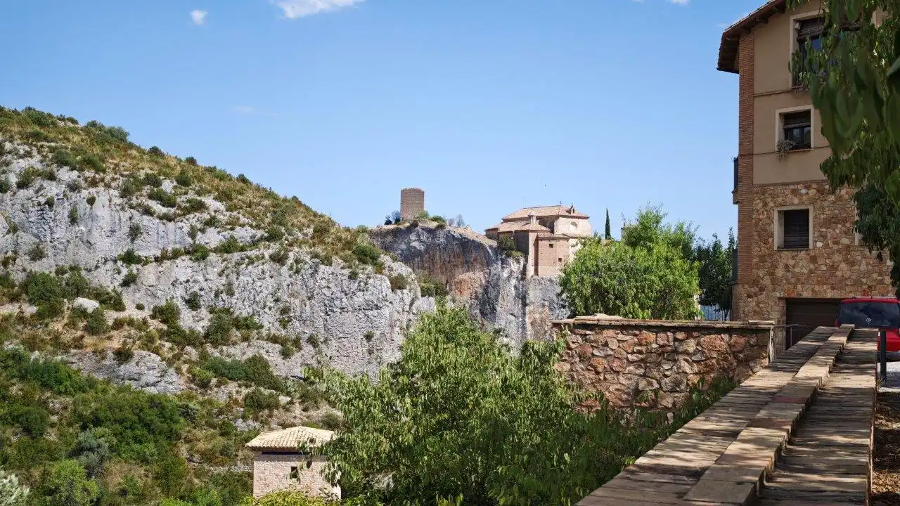 Vista exterior de Terreno en venta en Alquézar