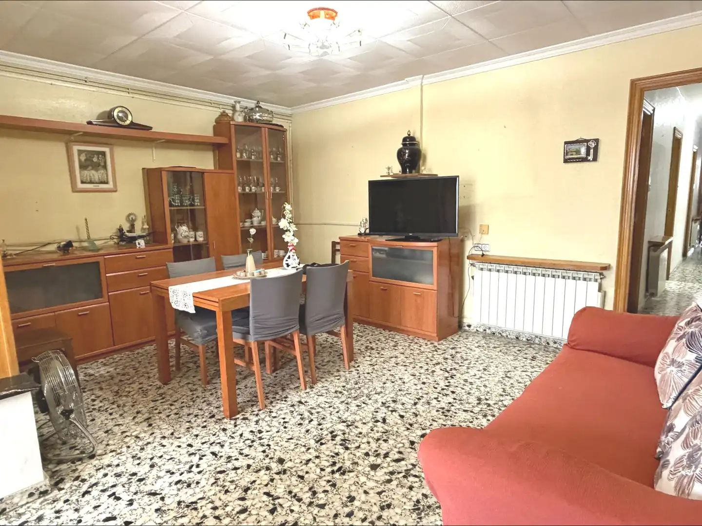 Wohnzimmer von Erdgeschoss zum Verkauf in Centre
