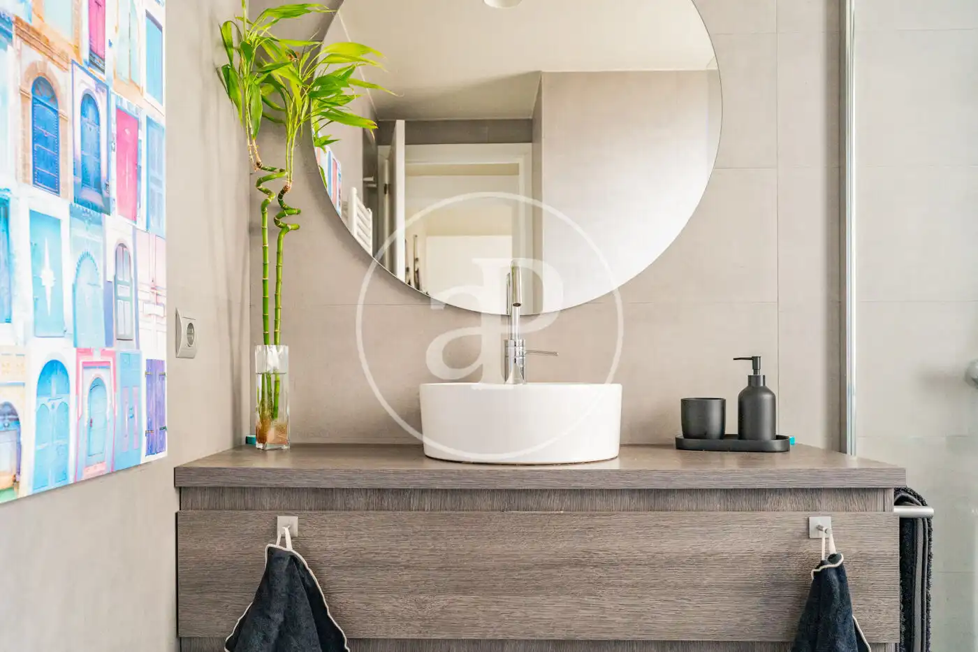 Bathroom of Flat for sale in Madrid  with Air Conditioner, Heating and Furnished