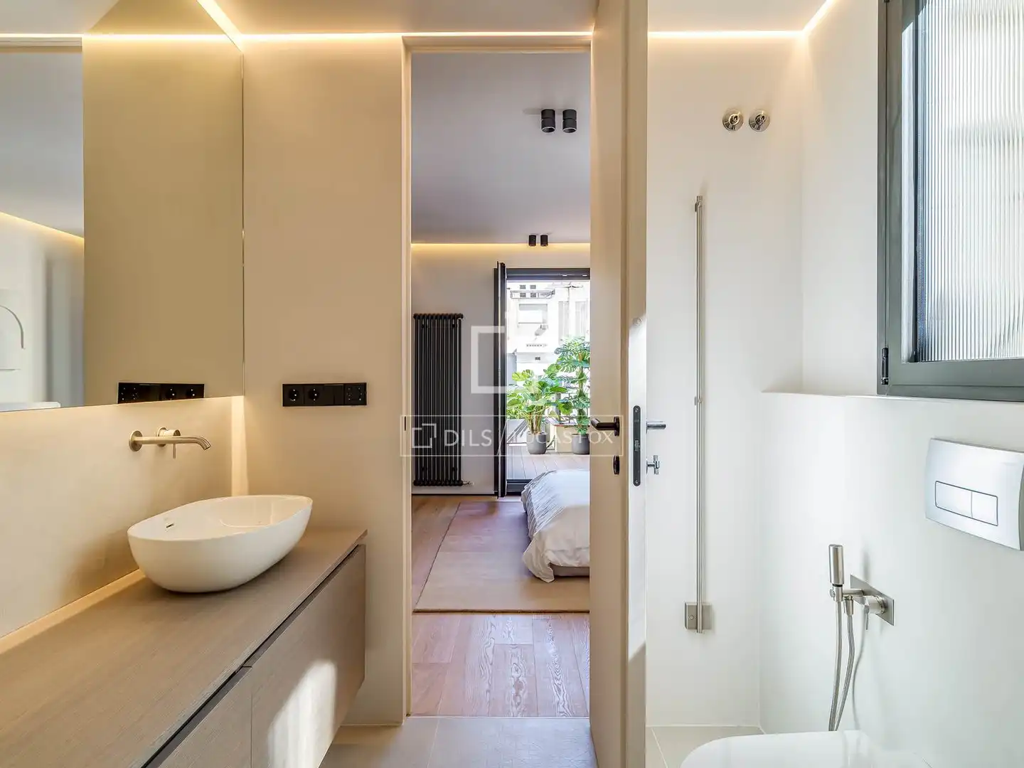 Baño de Piso en venta en Barcelona con Aire acondicionado, Calefacción y Terraza