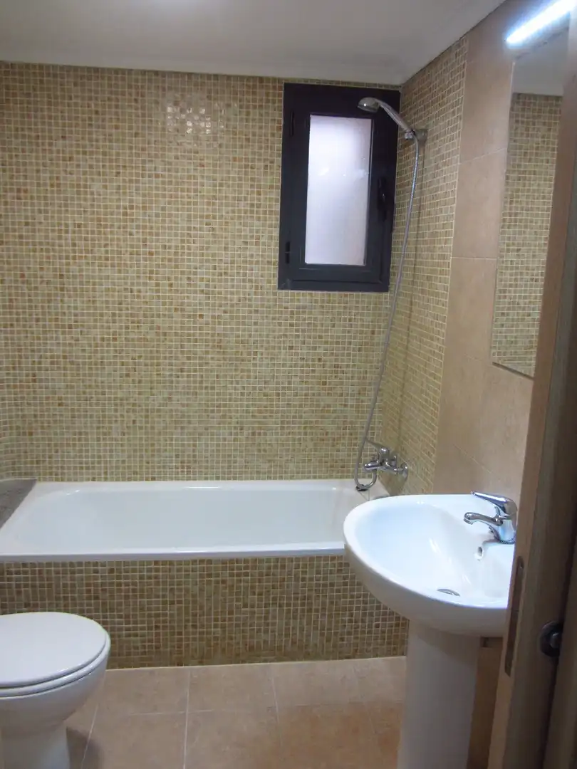 Bathroom of Flat for sale in Castellón de la Plana / Castelló de la Plana  with Air Conditioner, Storage room and Furnished