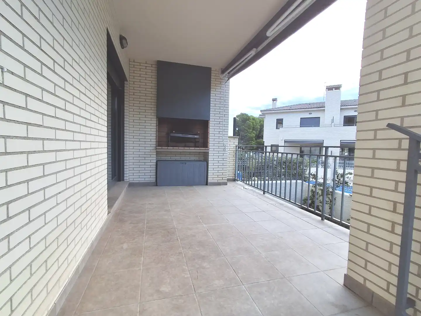 Terraza de Casa adosada en venta en Mont-roig del Camp con Aire acondicionado, Jardín privado y Terraza