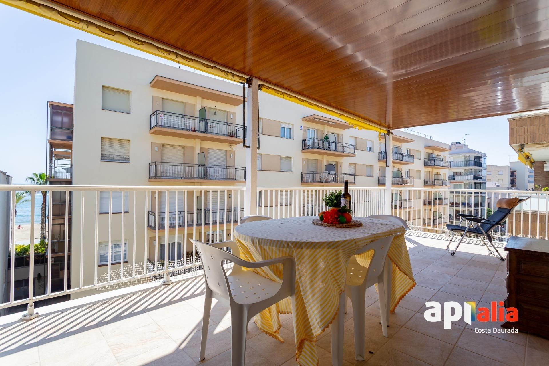 Terraza de Piso en venta en Salou con Terraza y Piscina comunitaria