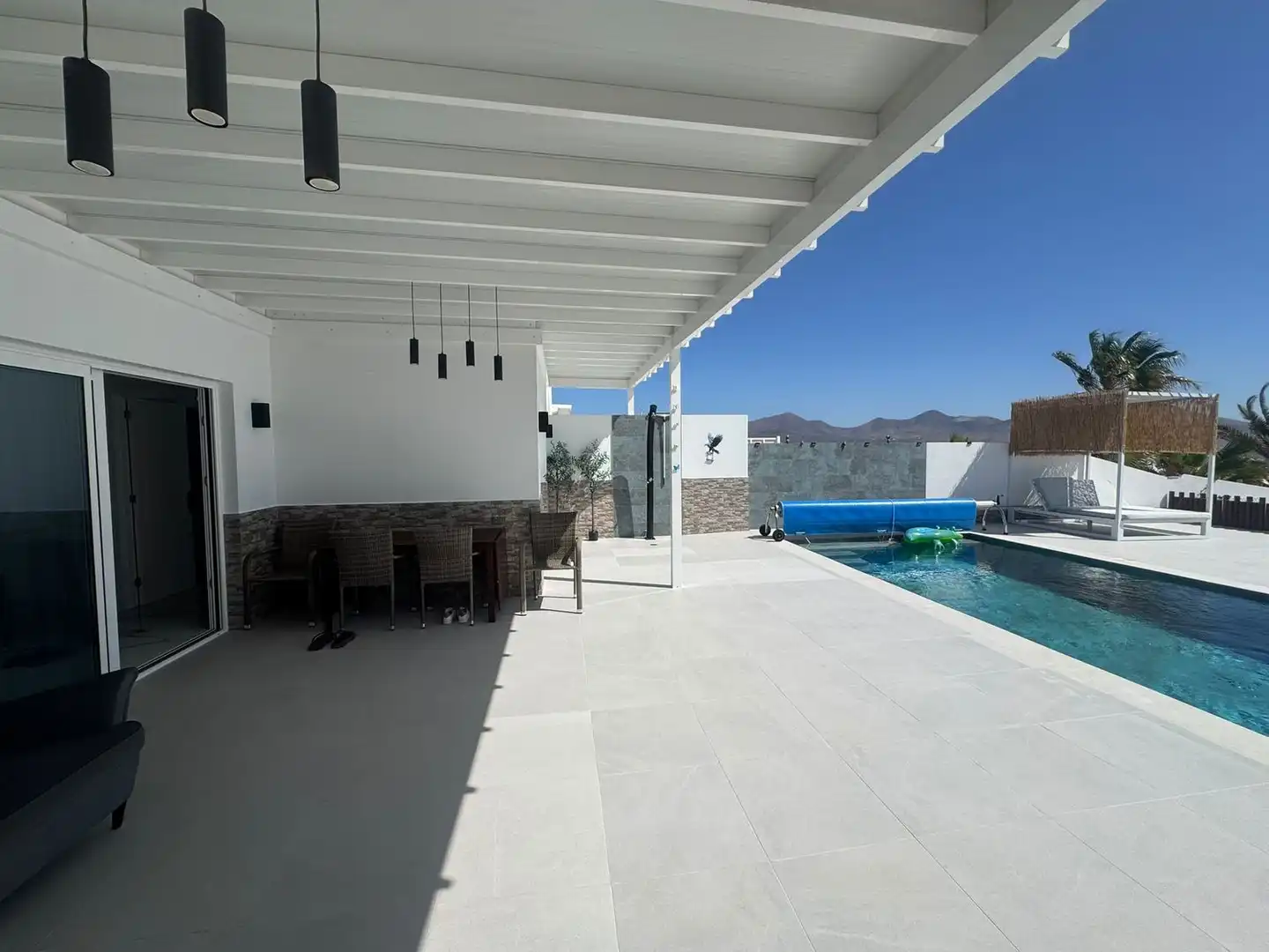 House with garden for sale in Calle Japón, imagen 3