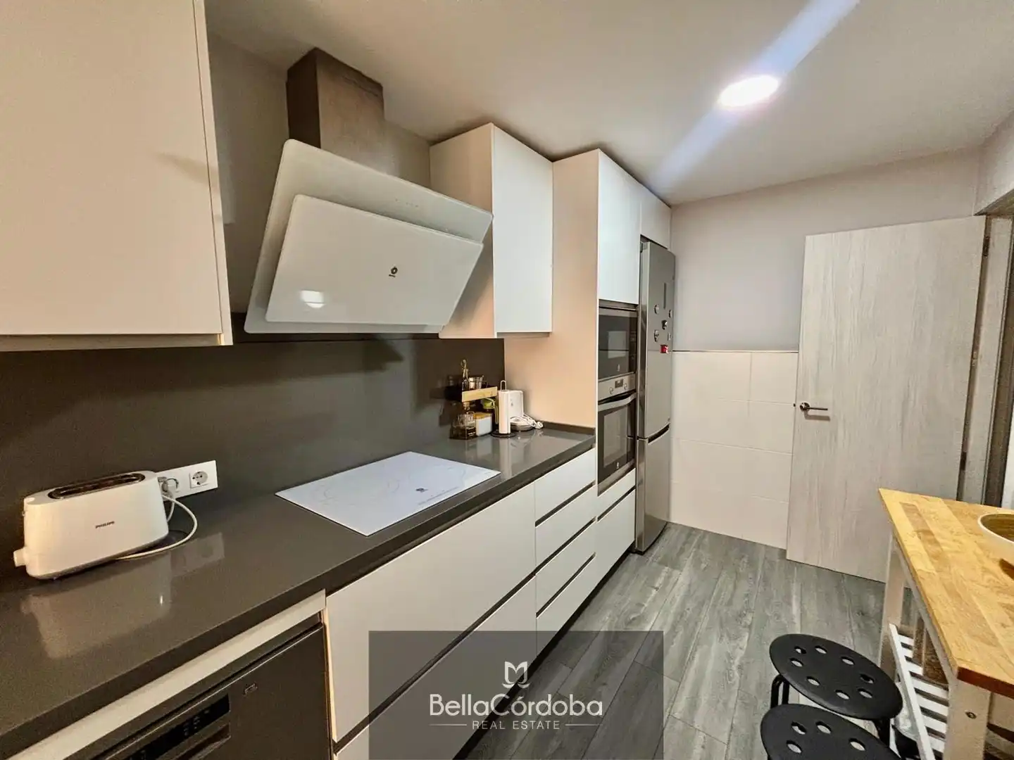 Kitchen of Flat for sale in Córdoba  with Air Conditioner, Heating and Terrace