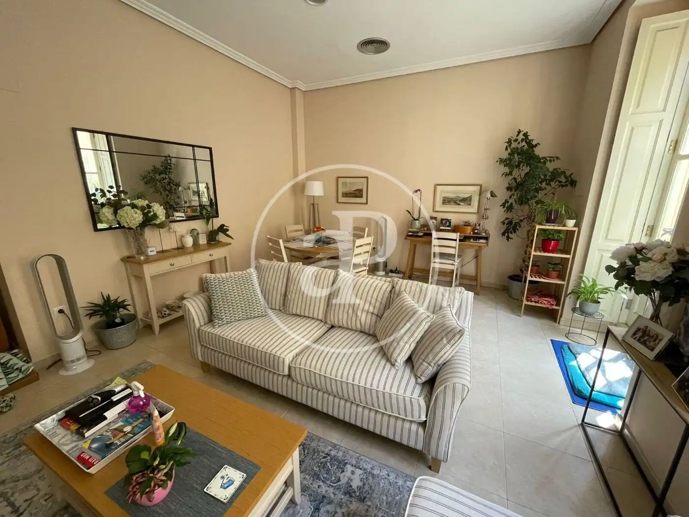 Sala de estar de Piso de alquiler en Valencia con Aire acondicionado, Calefacción y Balcón