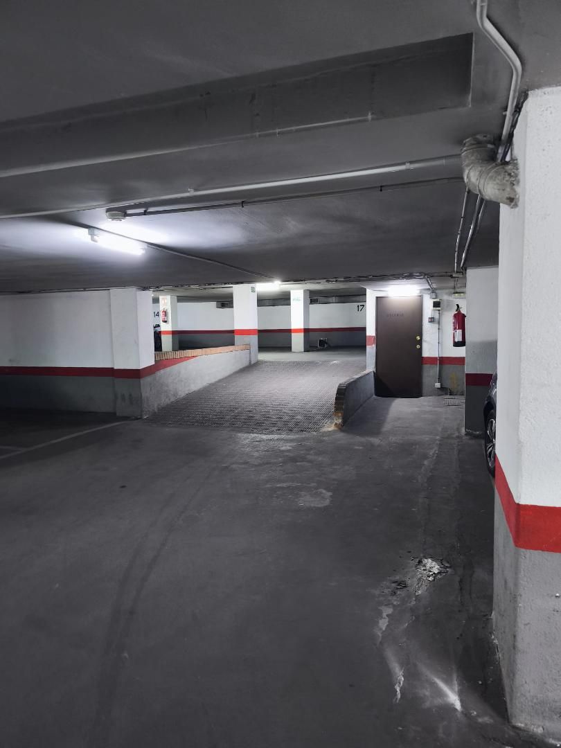 Aparcament de Garatge en venda en  Madrid Capital