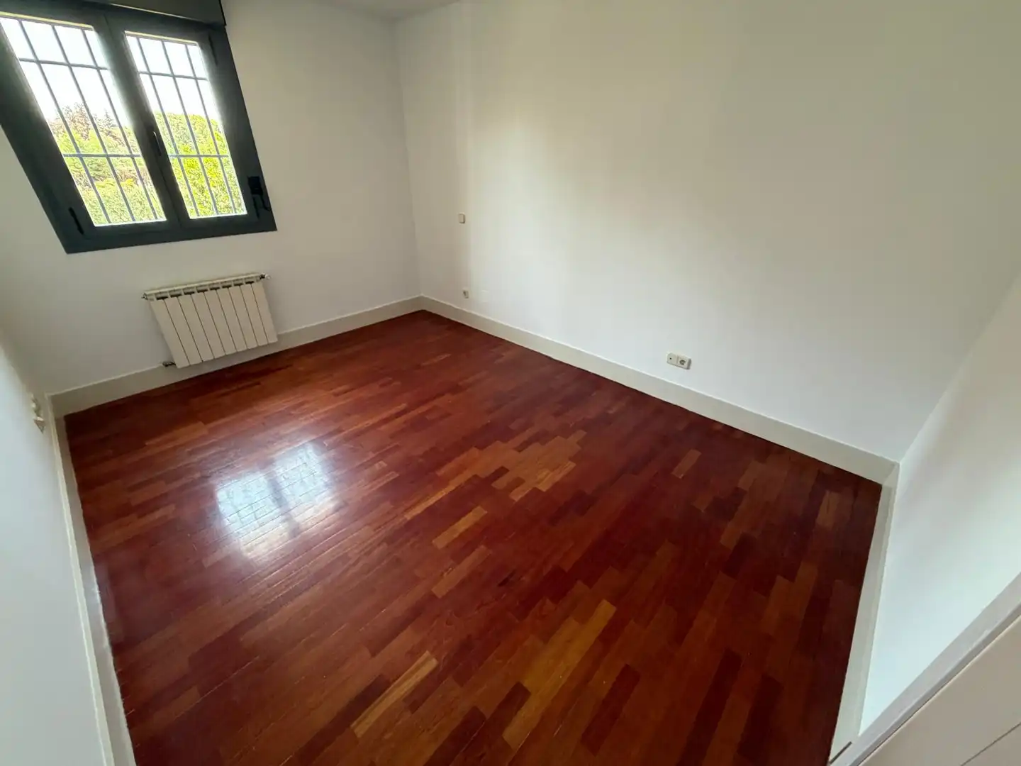 Habitación de Casa o chalet de alquiler en Torrelodones con Calefacción, Jardín privado y Parquet