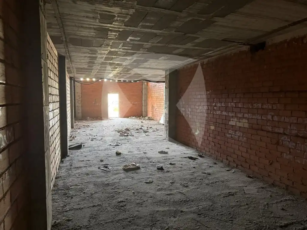 Local comercial en venda a Avenida Elvas, imagen 5