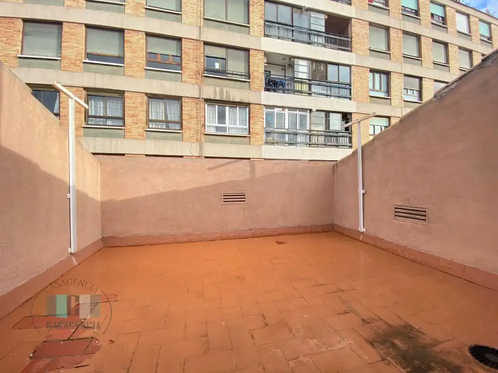 Duplexes for sale in Calle Poeta Verdaguer, Hospital - Plaza del Real