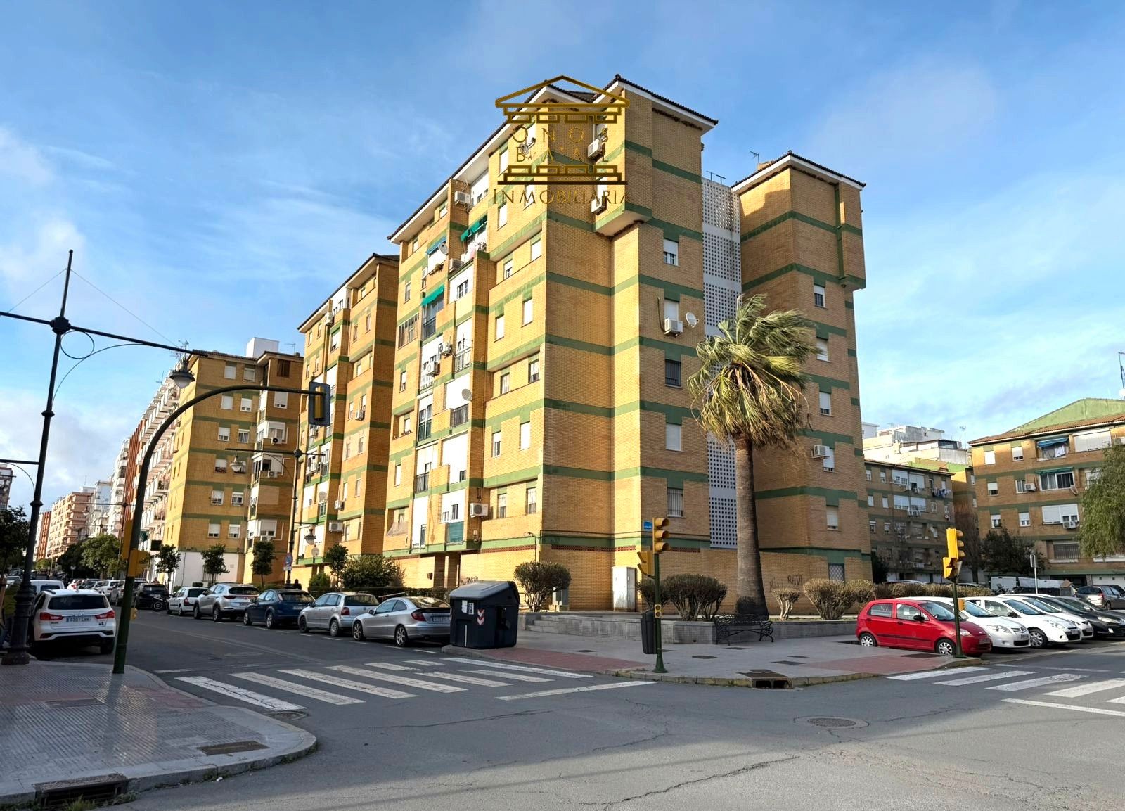 Vista exterior de Pis en venda en  Huelva Capital