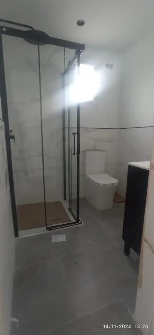Bathroom of Houses for sale in Las Ventas de Retamosa  with Swimming Pool
