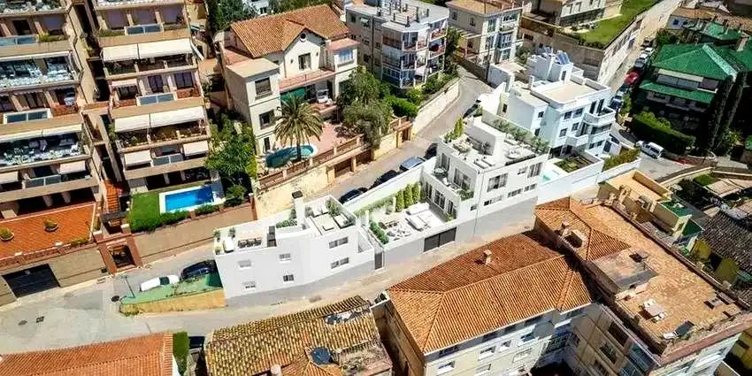 Vista exterior de Dúplex en venda en Málaga amb Aire condicionat, Calefacció i Terrassa