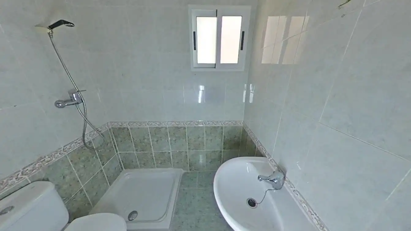 Bathroom of Flat for sale in Elche / Elx