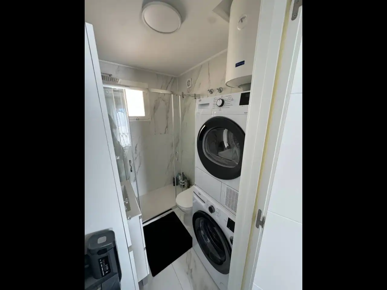 Baño de Apartamento en venta en Torrevieja con Aire acondicionado, Calefacción y Terraza