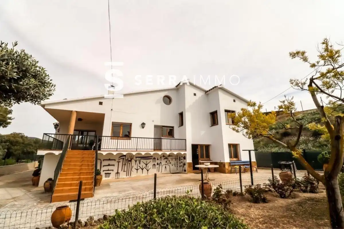 Vista exterior de Casa o xalet en venda en Font-rubí amb Jardí privat