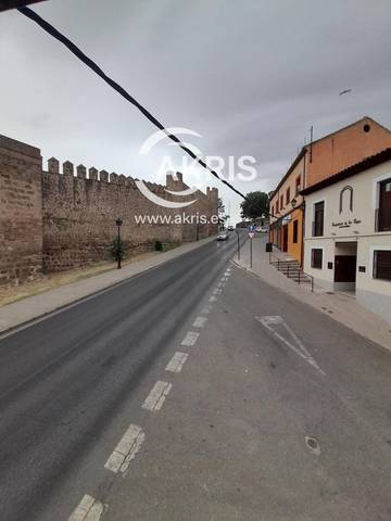 Piso en Alquiler en Calle Carrera en Antequeruela y Covachuelas