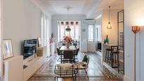Sala d'estar de Apartament en venda en  Barcelona Capital amb Aire condicionat, Calefacció i Terrassa