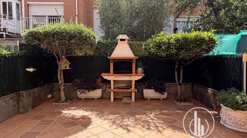 Foto 5 de Casa adosada en venda a Passatge Haití, Olot, Girona
