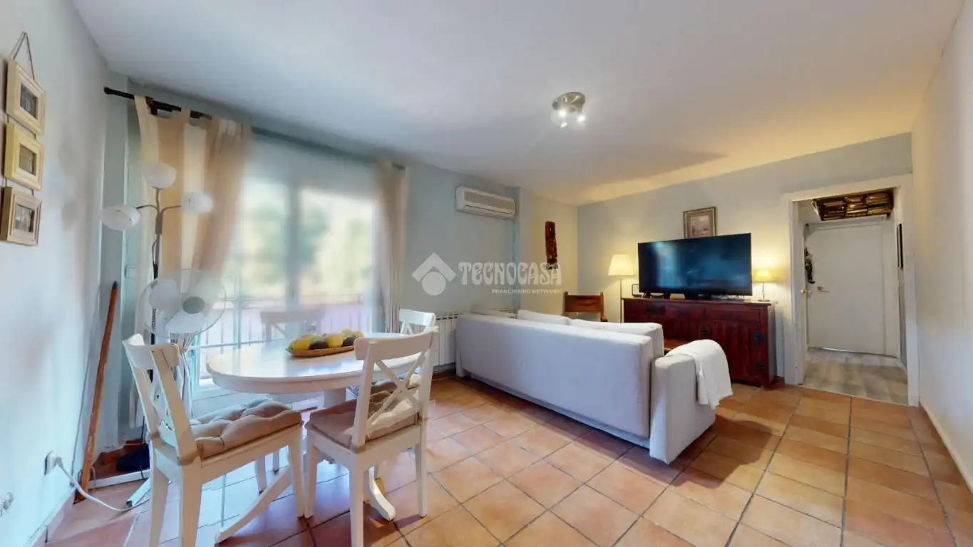 Sala de estar de Piso en venta en Chiloeches, Guadalajara