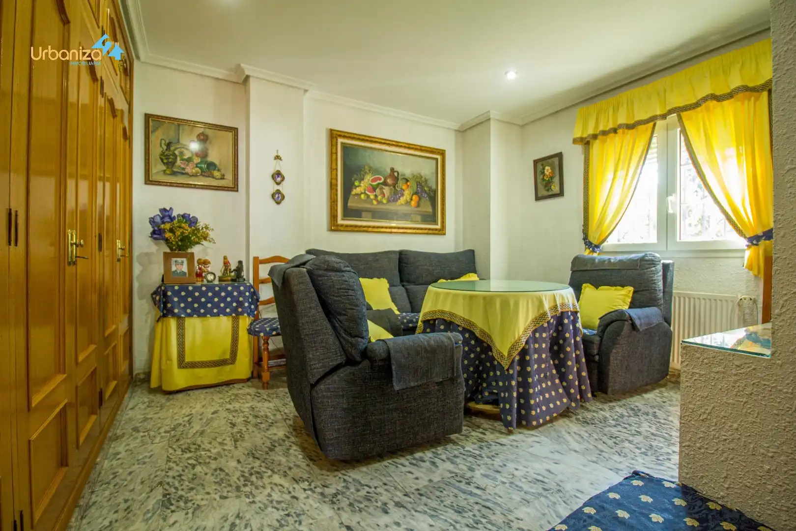 Dormitori de Casa o xalet en venda en Badajoz amb Aire condicionat, Jardí privat i Terrassa